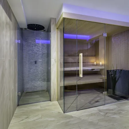 리조트 The Sun By Lubicz 우스트카