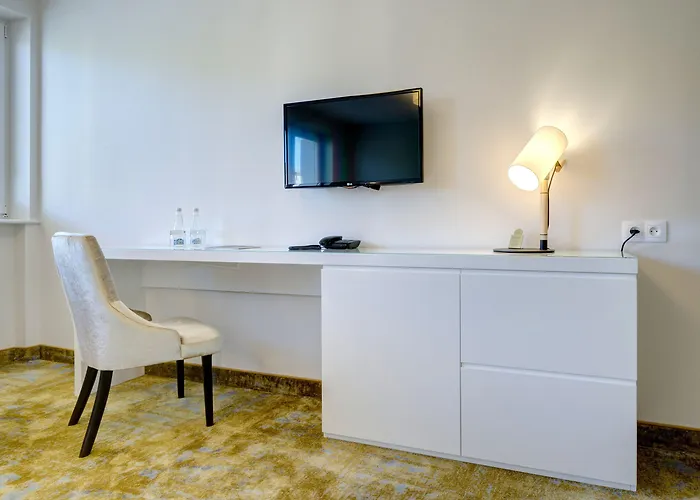 The Sun By Lubicz 3*