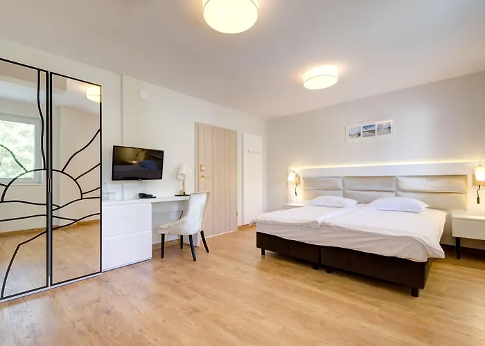 リゾート The Sun By Lubicz